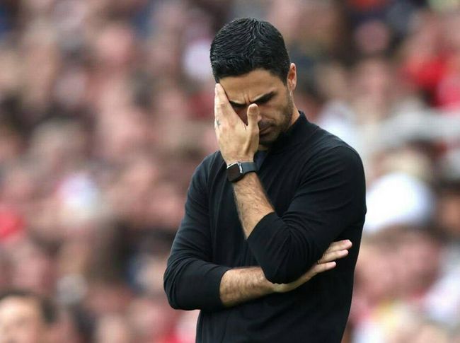 小姐娇媚的安抚